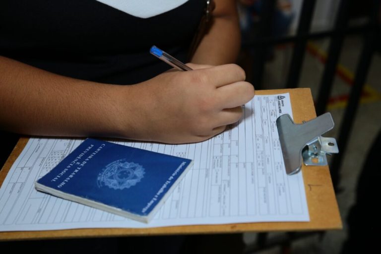 Empresas de Aparecida oferecem mais de 500 vagas de emprego por meio do SIME nesta semana