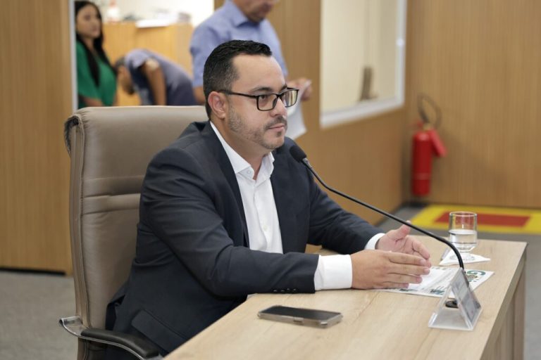 Aprovadas políticas de defesa do consumidor e inclusão no esporte